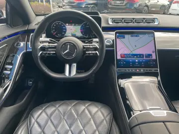 MERCEDES-BENZ S 400 d 4M Lang AMG Burm Pano StdH 3D Fond HUD