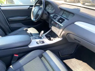 BMW X3 2.0D 185CP 4x4 Trapa Xenon Navi Inc sc
