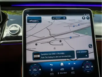 MERCEDES-BENZ S 63 AMG E Performance L Pano Burm HE-…