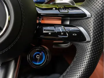 MERCEDES-BENZ S 63 AMG E Performance L Pano Burm HE-…
