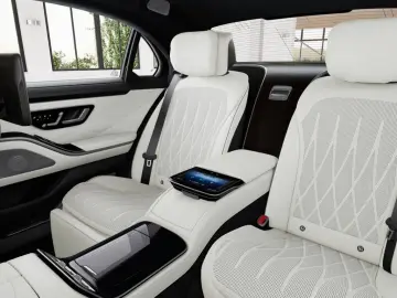 MERCEDES-BENZ S 63 AMG E Performance LUFTF. PANO BUR&hellip;