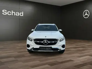MERCEDES-BENZ GLC 220 d 4M AVANTGARDE  NAVI AHK DIST…