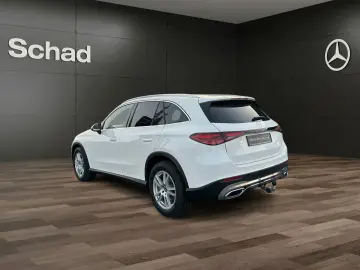 MERCEDES-BENZ GLC 220 d 4M AVANTGARDE  NAVI AHK DIST…