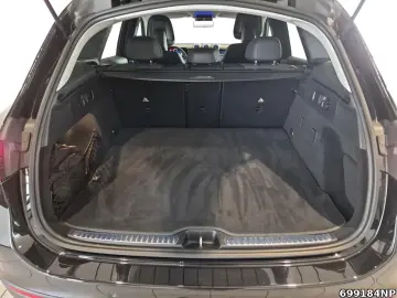 MERCEDES-BENZ GLC 220 d 4M Avantgarde Kamera Ambient…