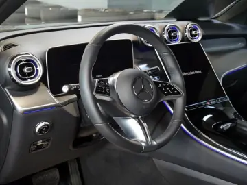 MERCEDES-BENZ GLC 220 d 4M   AVANTGARDE MEMO AHK KAMERA SPUR