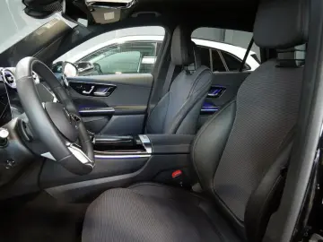 MERCEDES-BENZ GLC 220 d 4M   AVANTGARDE MEMO AHK KAMERA SPUR