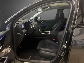 MERCEDES-BENZ GLC 220 d 4M AMG-PREMIUM  AHK NIGHT Burmester