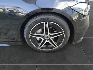 MERCEDES-BENZ C 200 4M AMG NIGHT DISTR 360  MBUX SHZ DIGILI