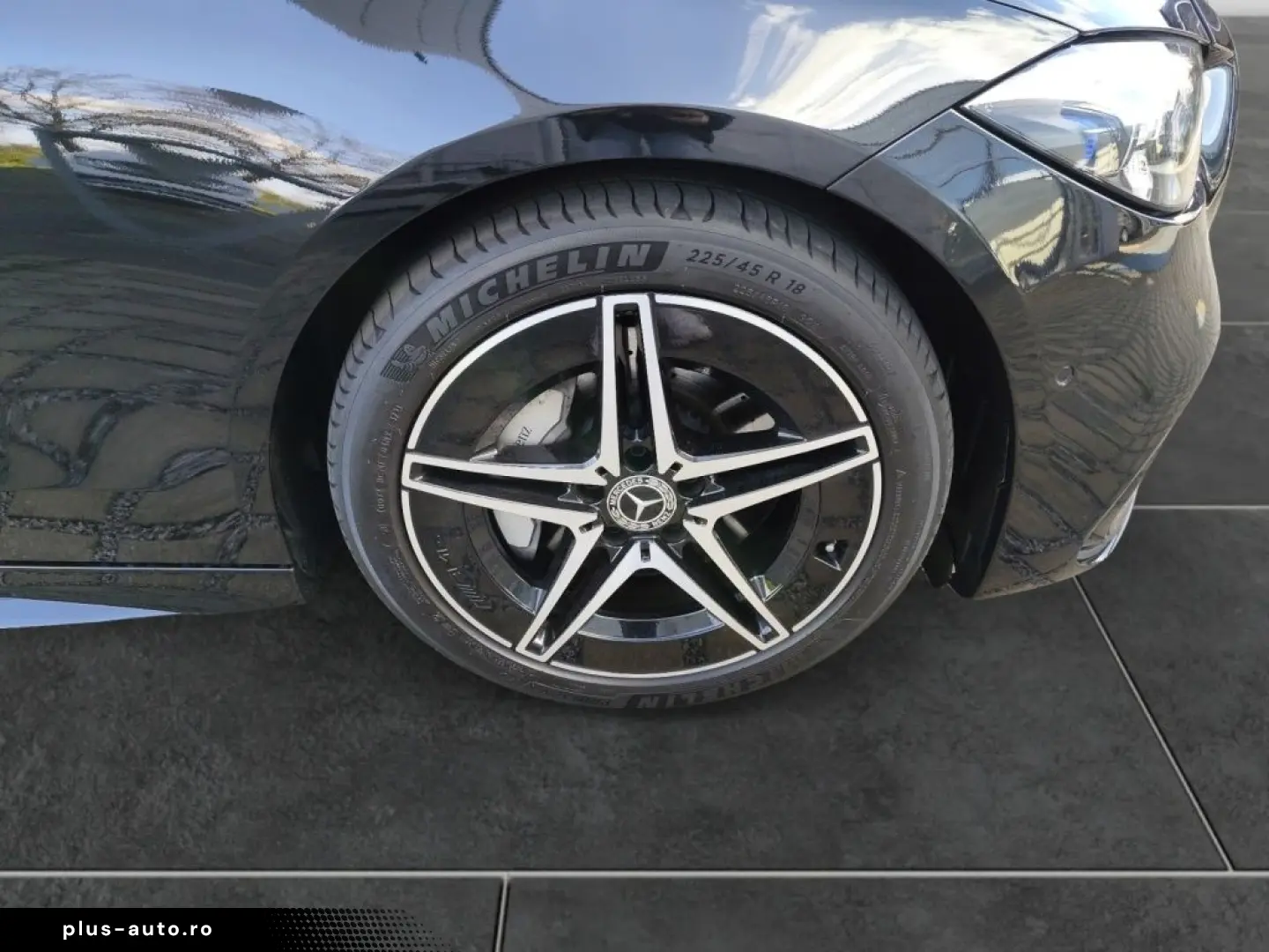 MERCEDES-BENZ C 200 4M AMG NIGHT DISTR 360  MBUX SHZ DIGILI