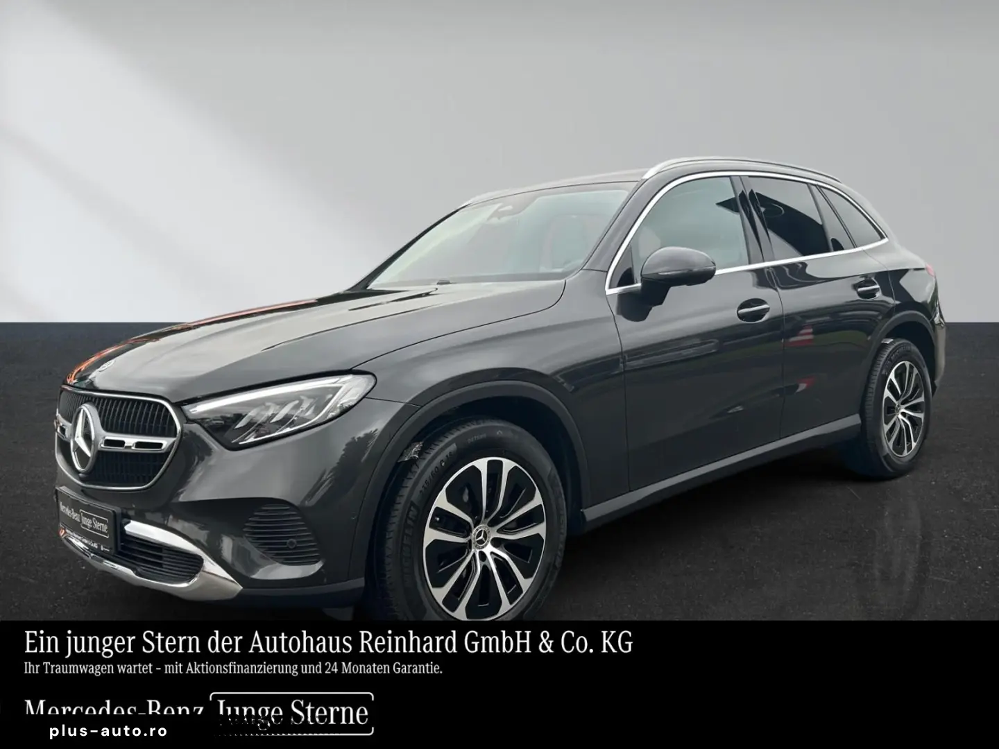 MERCEDES-BENZ GLC 220 d 4M Avantgarde Pano Memory Kamera LED