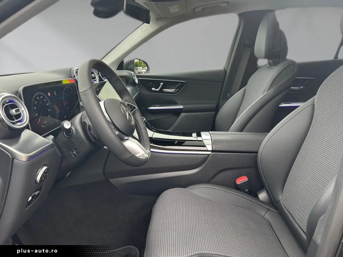 MERCEDES-BENZ GLC 220 d 4M Avantgarde Pano Memory Kamera LED