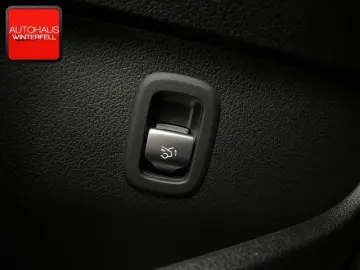 MERCEDES-BENZ C 300 AMG NIGHT DIGITAL-LIGHT MEMORY M…