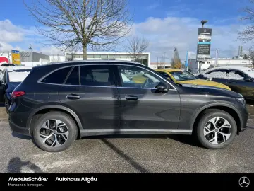 MERCEDES-BENZ GLC 300 de 4M Avantgarde Distr AHK Bur…