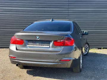 BMW 320D 185CP Xenon Navi Trapa Automat