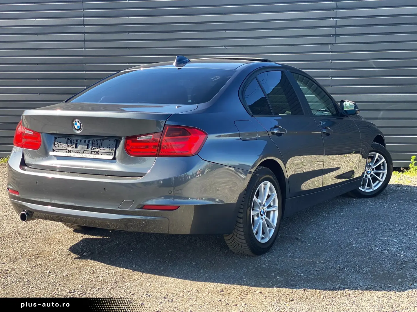 BMW 320D 185CP Xenon Navi Trapa Automat