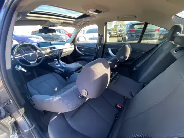 BMW 320D 185CP Xenon Navi Trapa Automat