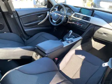 BMW 320D 185CP Xenon Navi Trapa Automat