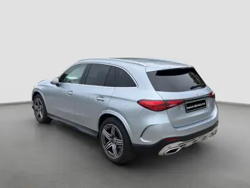 MERCEDES-BENZ GLC 300 d 4MATIC AMG Line DIGITAL LIGH…
