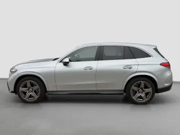 MERCEDES-BENZ GLC 300 d 4MATIC AMG Line DIGITAL LIGH…