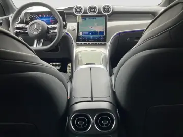 MERCEDES-BENZ GLC 300 d 4MATIC AMG Line DIGITAL LIGH…