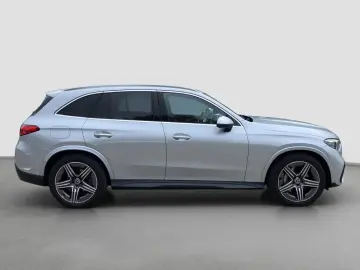 MERCEDES-BENZ GLC 300 d 4MATIC AMG Line DIGITAL LIGH…