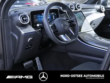 MERCEDES-BENZ GLC 300 d 4M AMG AHK SHZ KLIMA KEYLESS-GO