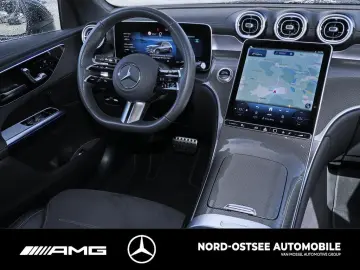 MERCEDES-BENZ GLC 300 d 4M AMG AHK SHZ KLIMA KEYLESS-GO