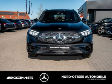 MERCEDES-BENZ GLC 300 d 4M AMG MBUX KEYLESS-GO NAVI …