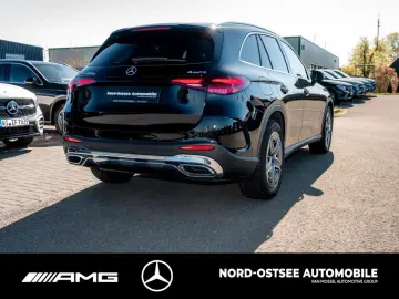 MERCEDES-BENZ GLC 300 d 4M AMG MBUX KEYLESS-GO NAVI …