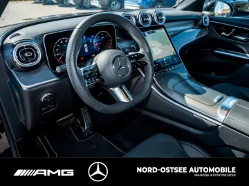 MERCEDES-BENZ GLC 300 d 4M AMG MBUX KEYLESS-GO NAVI …