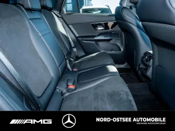 MERCEDES-BENZ GLC 300 d 4M AMG MBUX KEYLESS-GO NAVI …