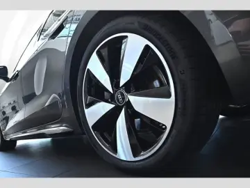 Audi A5 TFSI S line Matrix ACC