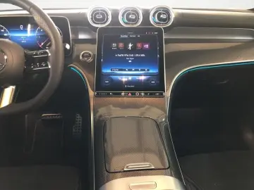 MERCEDES-BENZ GLC 300 d 4M AMG BURMESTER MBUX KLIMA