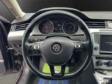 VW Passat - Garantie! Km. certificati! Rate fara avans!