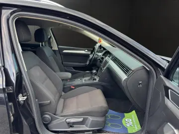VW Passat - Garantie! Km. certificati! Rate fara avans!