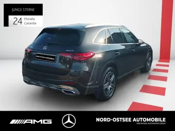 MERCEDES-BENZ GLC 300 d 4M AMG AHK SHZ KLIMA KEYLESS-GO