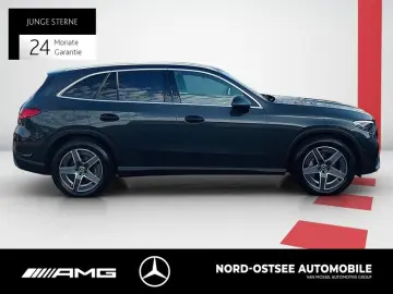 MERCEDES-BENZ GLC 300 d 4M AMG AHK SHZ KLIMA KEYLESS-GO