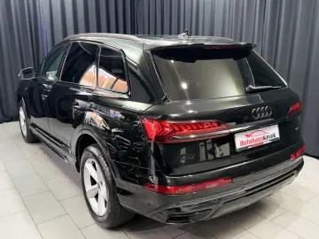 AUDI Q7 45 TDI quattro S line PANO KAMERA