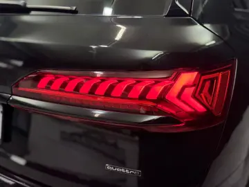 AUDI Q7 45 TDI quattro S line PANO KAMERA