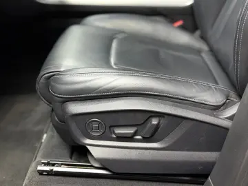 AUDI Q7 45 TDI quattro S line PANO KAMERA