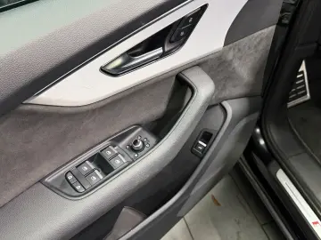 AUDI Q7 45 TDI quattro S line PANO KAMERA