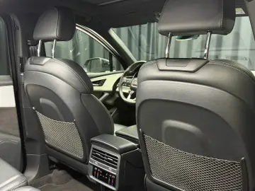 AUDI Q7 45 TDI quattro S line PANO KAMERA