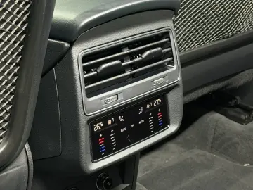 AUDI Q7 45 TDI quattro S line PANO KAMERA