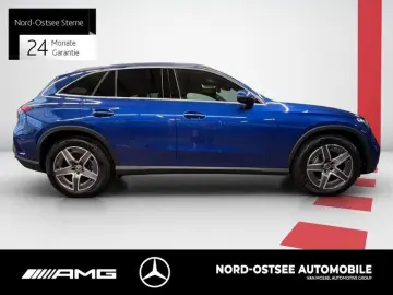MERCEDES-BENZ GLC 300 d 4M AMG MBUX SHZ TOTWINKEL LED