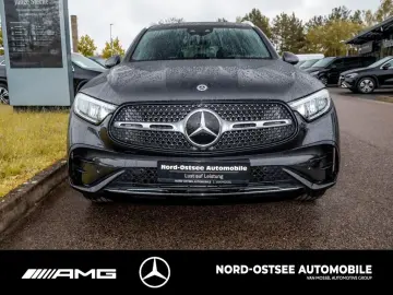 MERCEDES-BENZ GLC 300 d AMG 4M AHK DISTRONIC MBUX SHZ