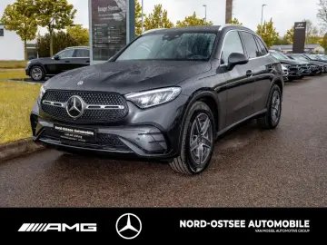 MERCEDES-BENZ GLC 300 d AMG 4M AHK DISTRONIC MBUX SHZ