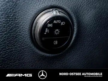 MERCEDES-BENZ GLC 300 d AMG 4M AHK DISTRONIC MBUX SHZ