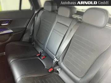 MERCEDES-BENZ GLC 300 d 4M AMG-Line AHK Memory DISTR…