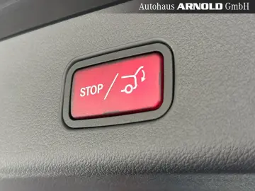 MERCEDES-BENZ GLC 300 d 4M AMG-Line AHK Memory DISTR…