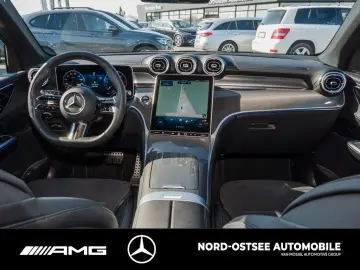 MERCEDES-BENZ GLC 300 d 4M AMG AHK MBUX SHZ KEYLESS-GO